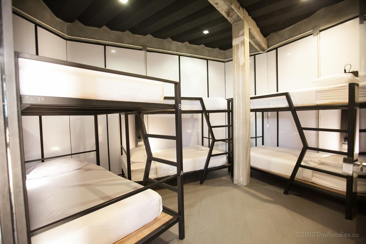 Thrive The Hostel : Patpong By The Belle Bangkok Ngoại thất bức ảnh